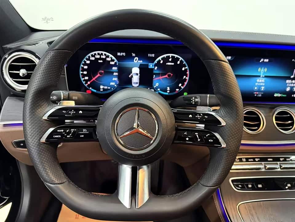 Mercedes-Benz E-class Mercedes-Benz E-class