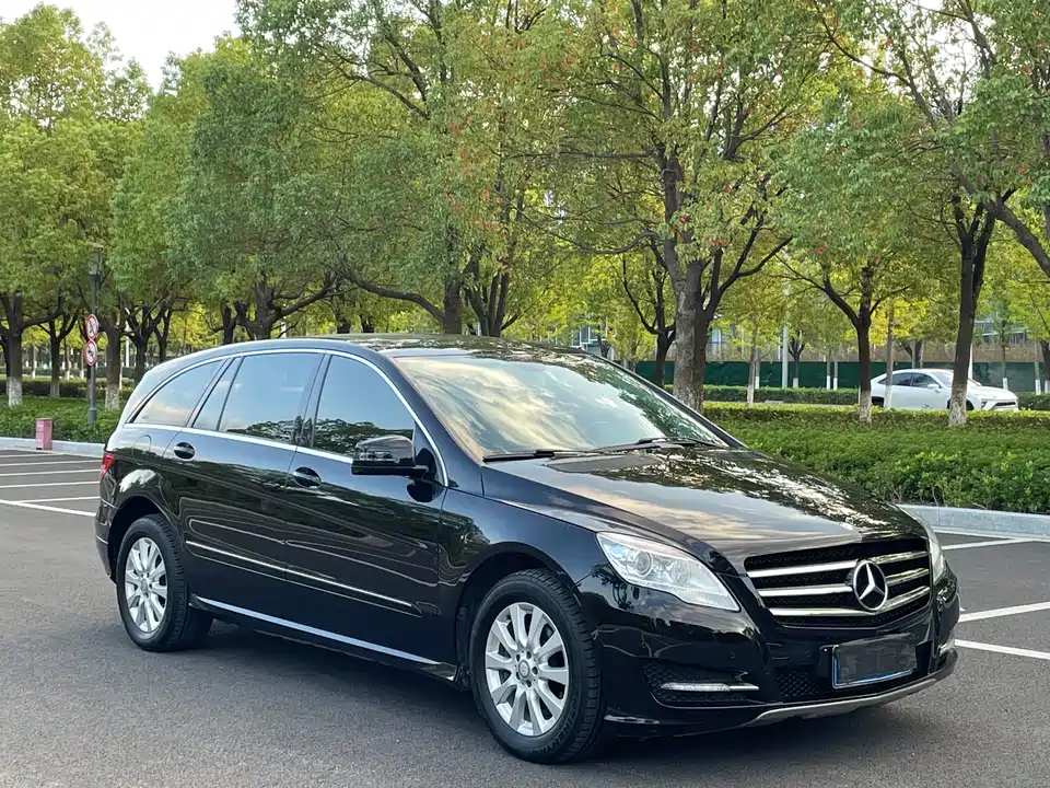 Mercedes-Benz R-class