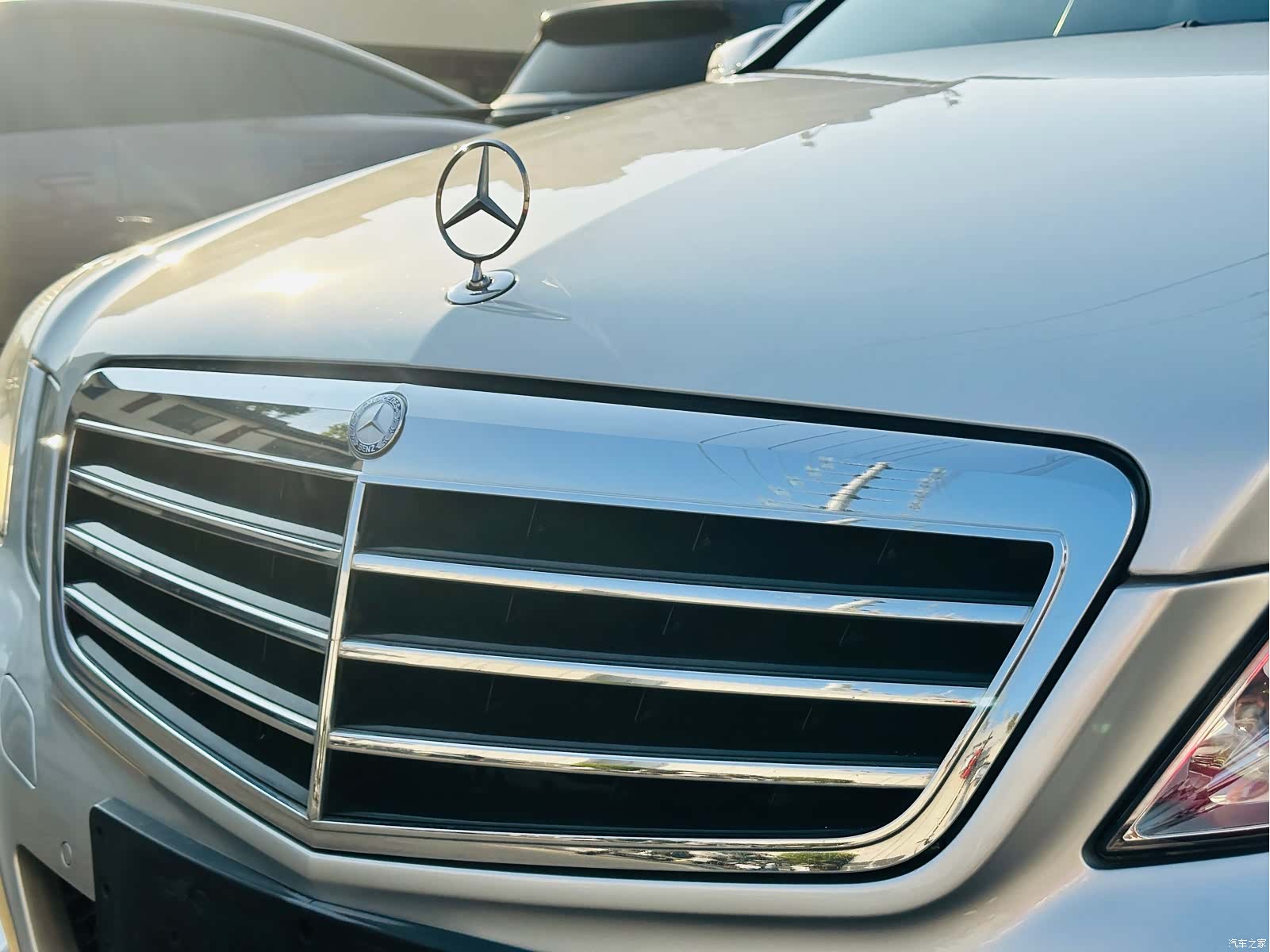 Mercedes-Benz E-Class, 2010 9