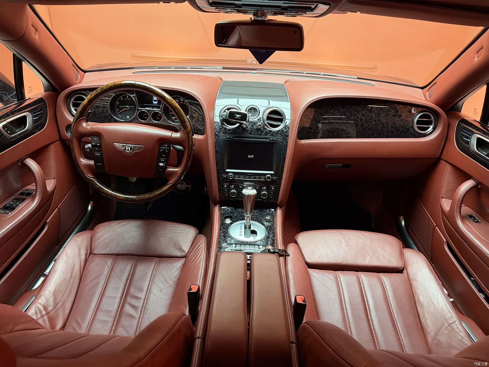 Bentley Flying Spur, 2012 6