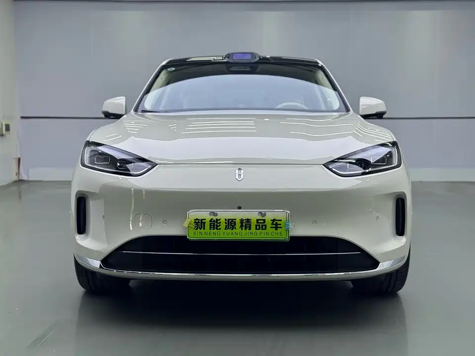 AITO Ask the world M5