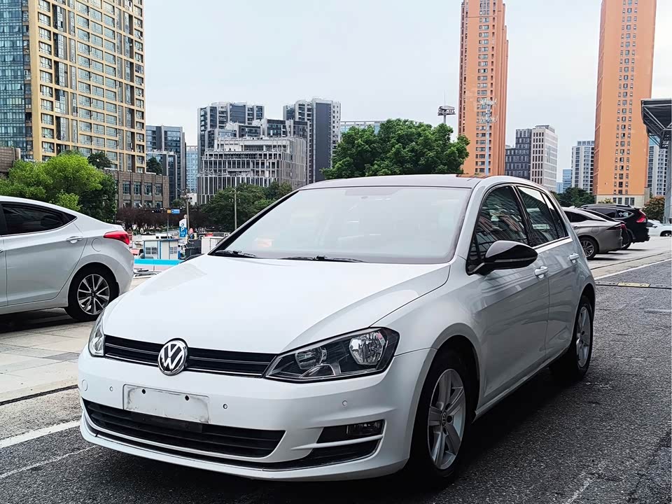 Volkswagen golf