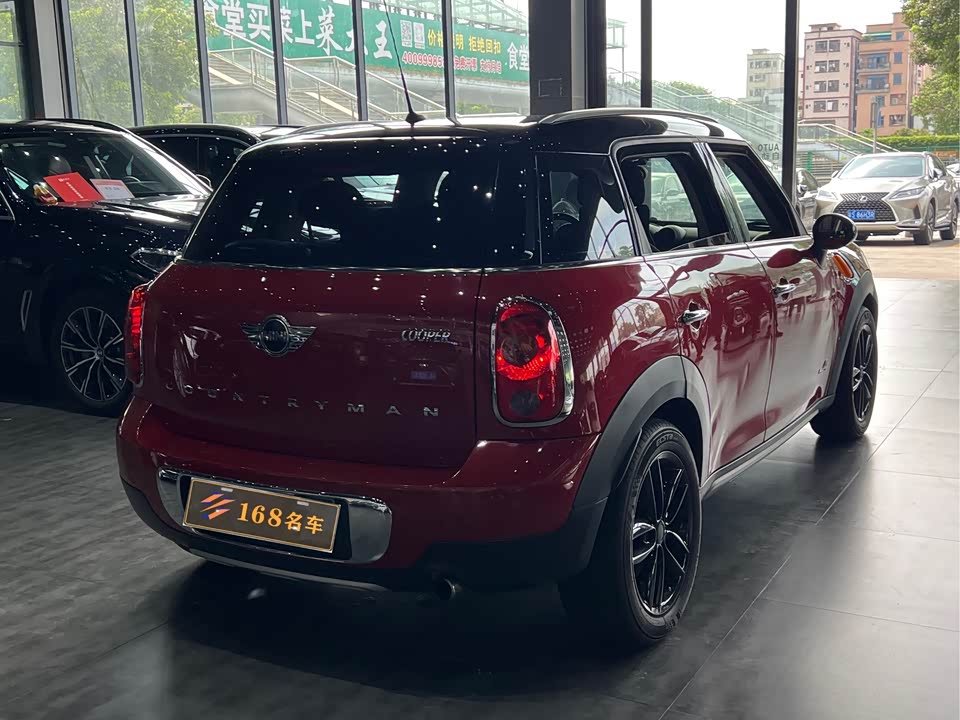 MINI COUNTRYMAN