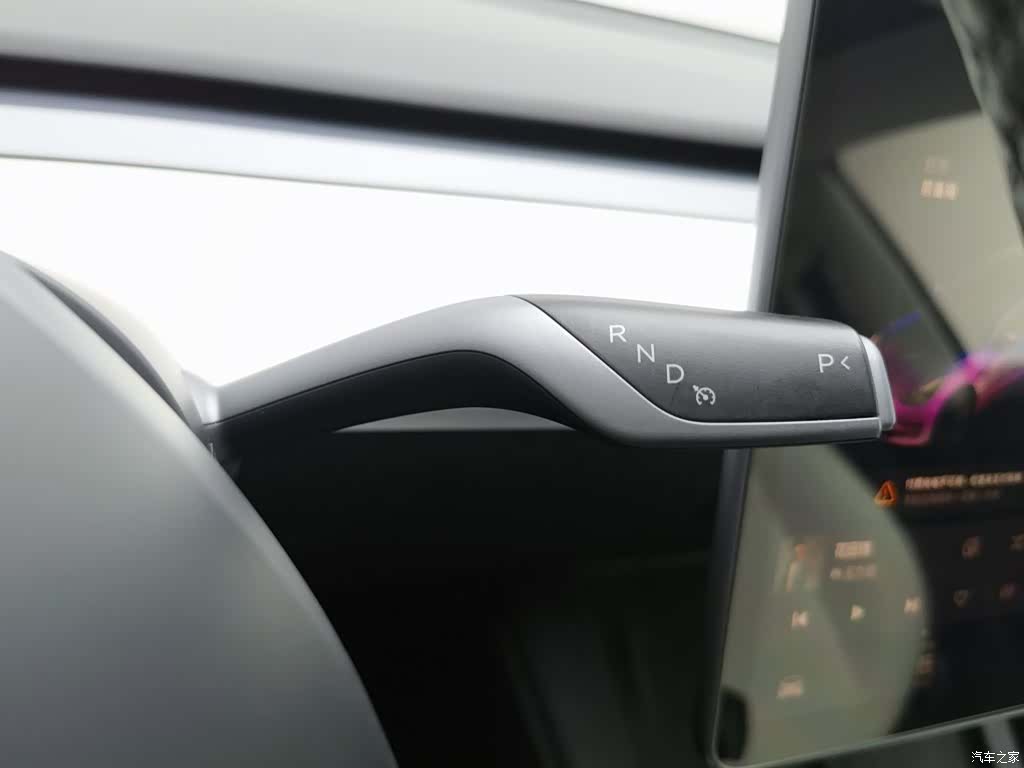 Tesla Model 3, 2021 13