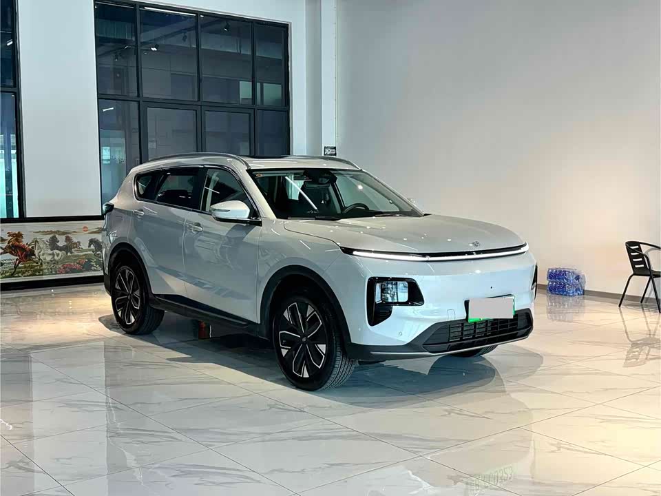 Jetour L7