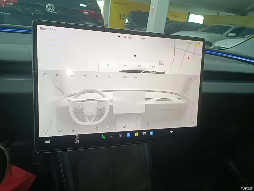Tesla Model 3, 2024 13
