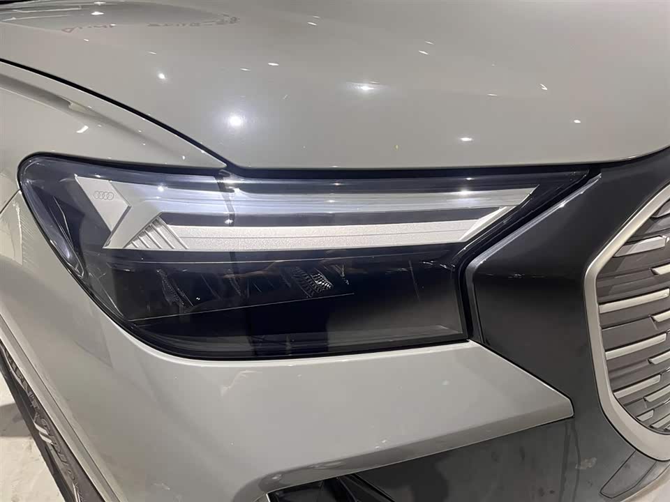 Audi Q4 Audi Q4