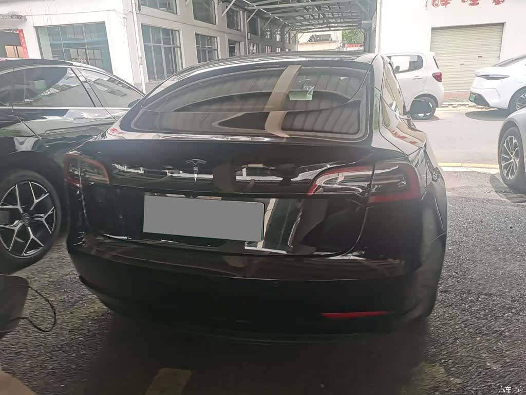 Tesla Model 3, 2021 10