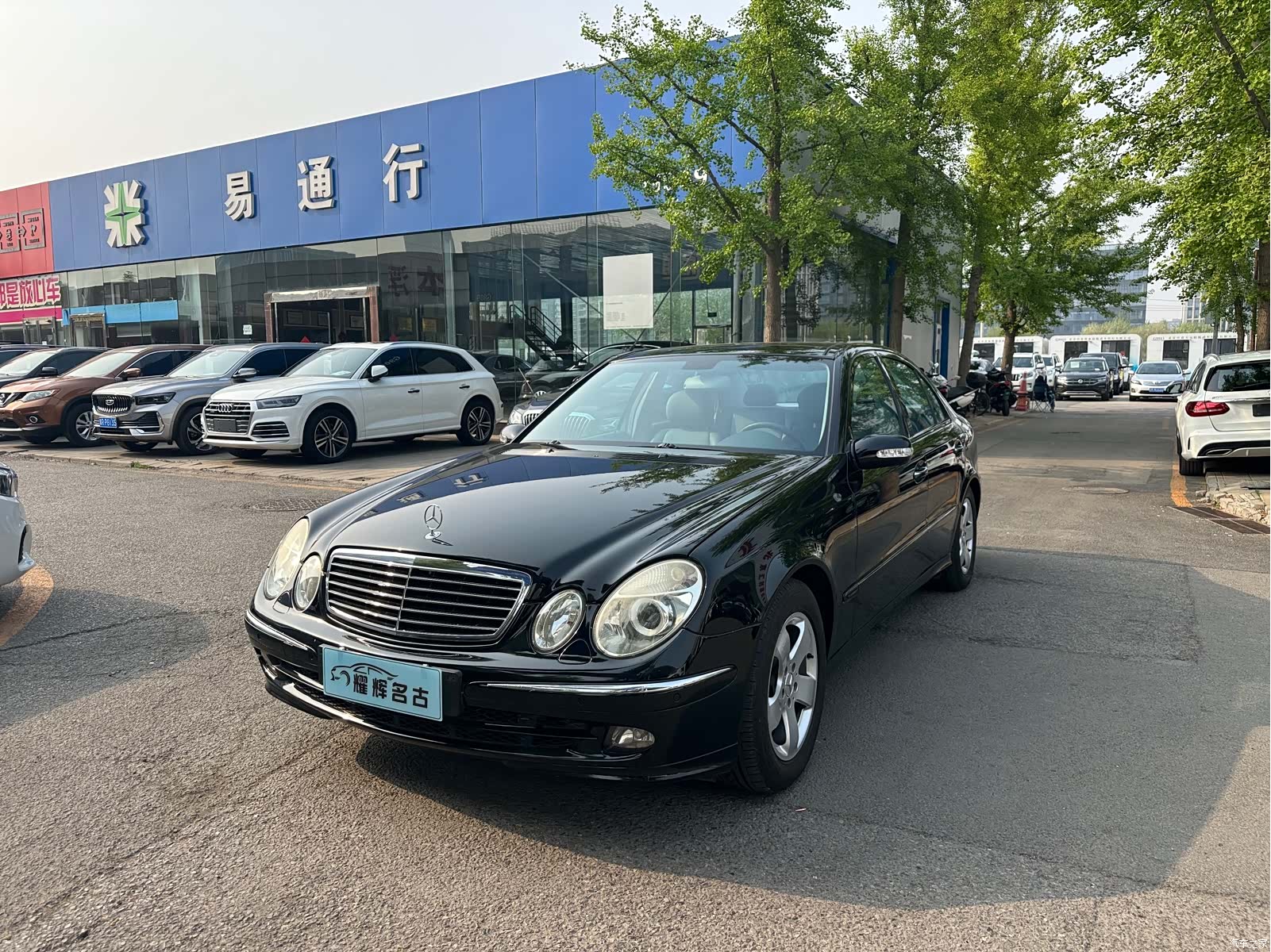 Mercedes-Benz E-Class, 2006 1