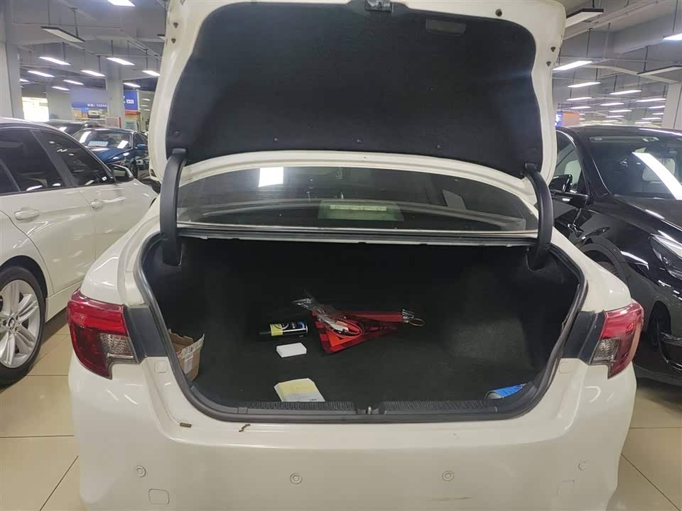 Toyota Reiz Toyota Reiz