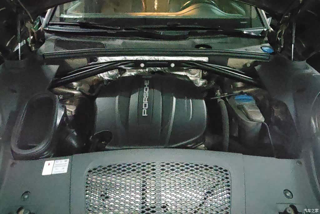 Porsche Macan, 2017 10