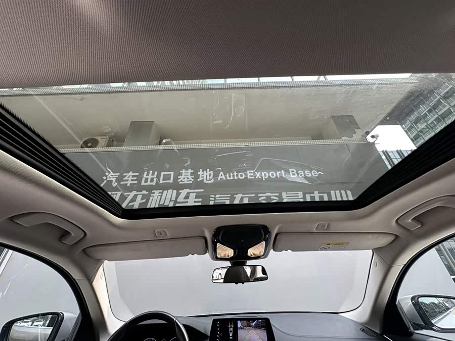 BMW 5 Series 2019, фото 13