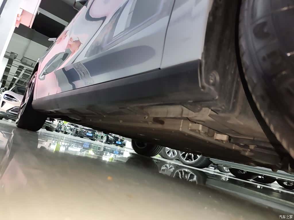 Geely Galaxy L6, 2024 21