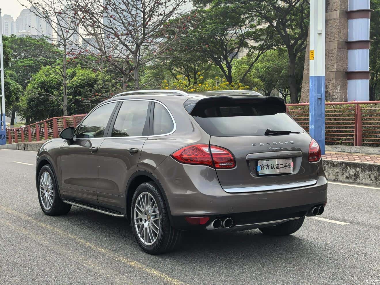 Porsche Cayenne, 2012 17