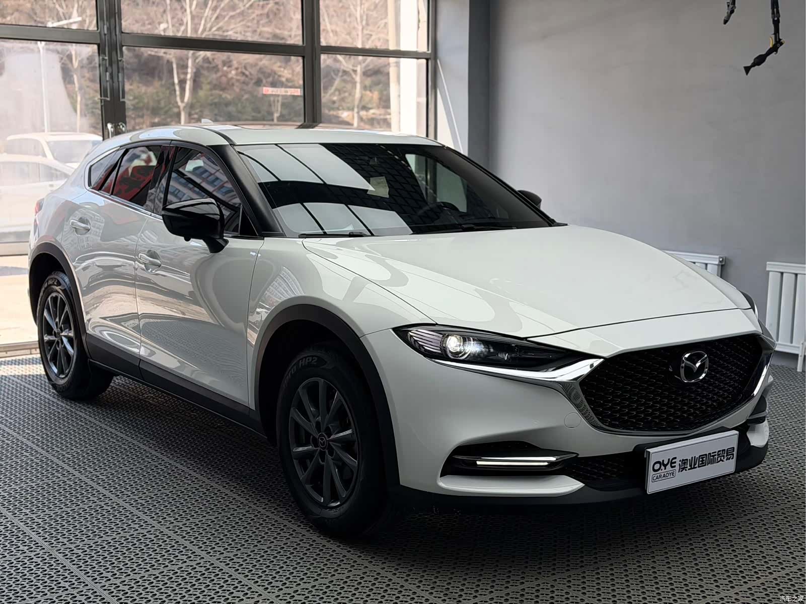 Mazda CX-4, 2022 3