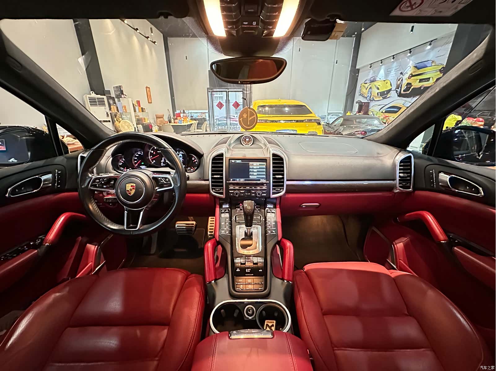 Porsche Cayenne, 2015 12