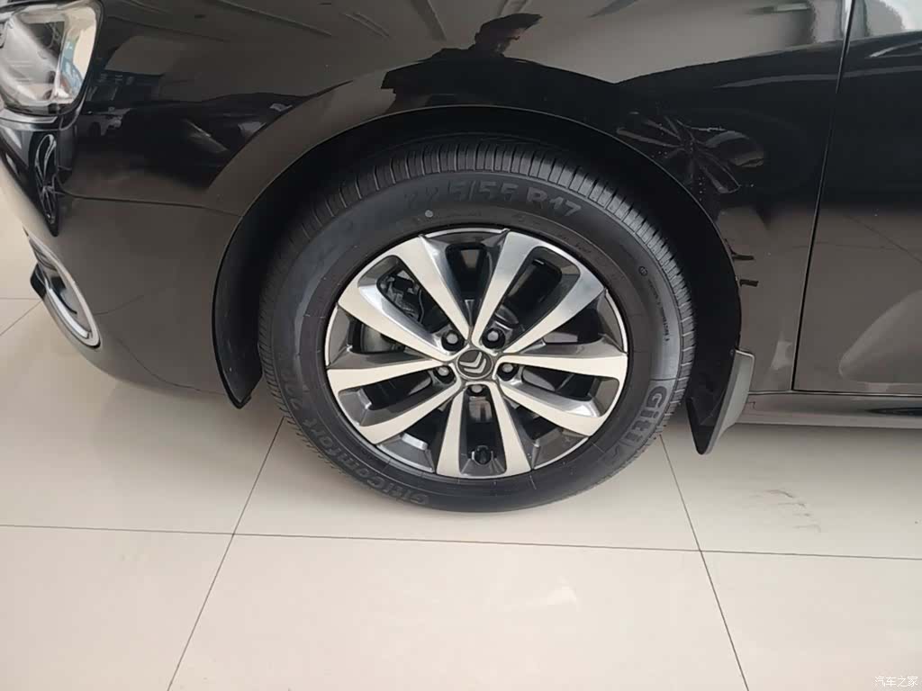 Citroen C6, 2023 23