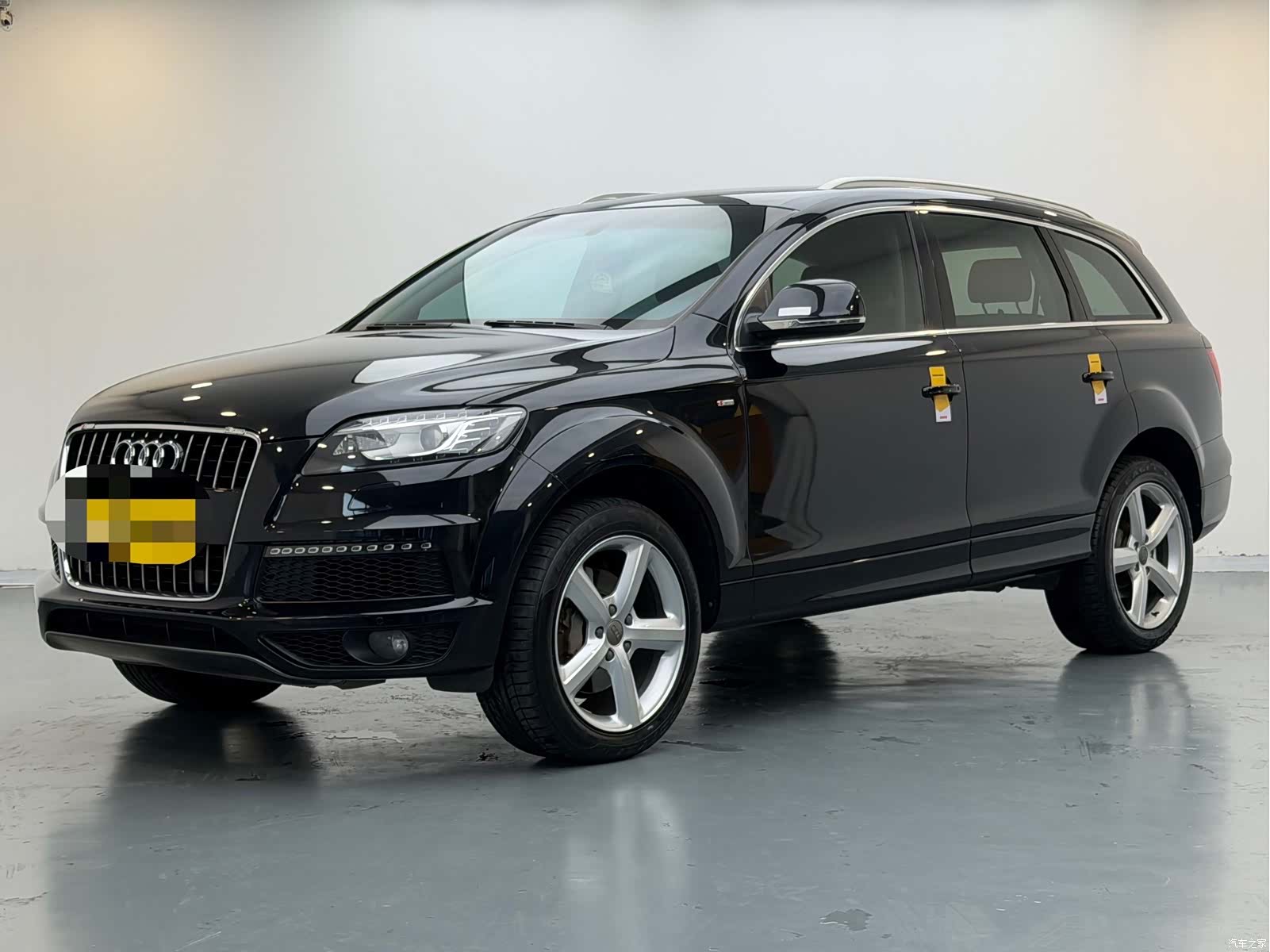 Audi Q7, 2013 1