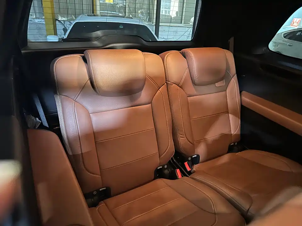 Mercedes-Benz GLS Mercedes-Benz GLS