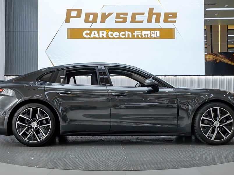 Porsche Panamera 2026, фото 4
