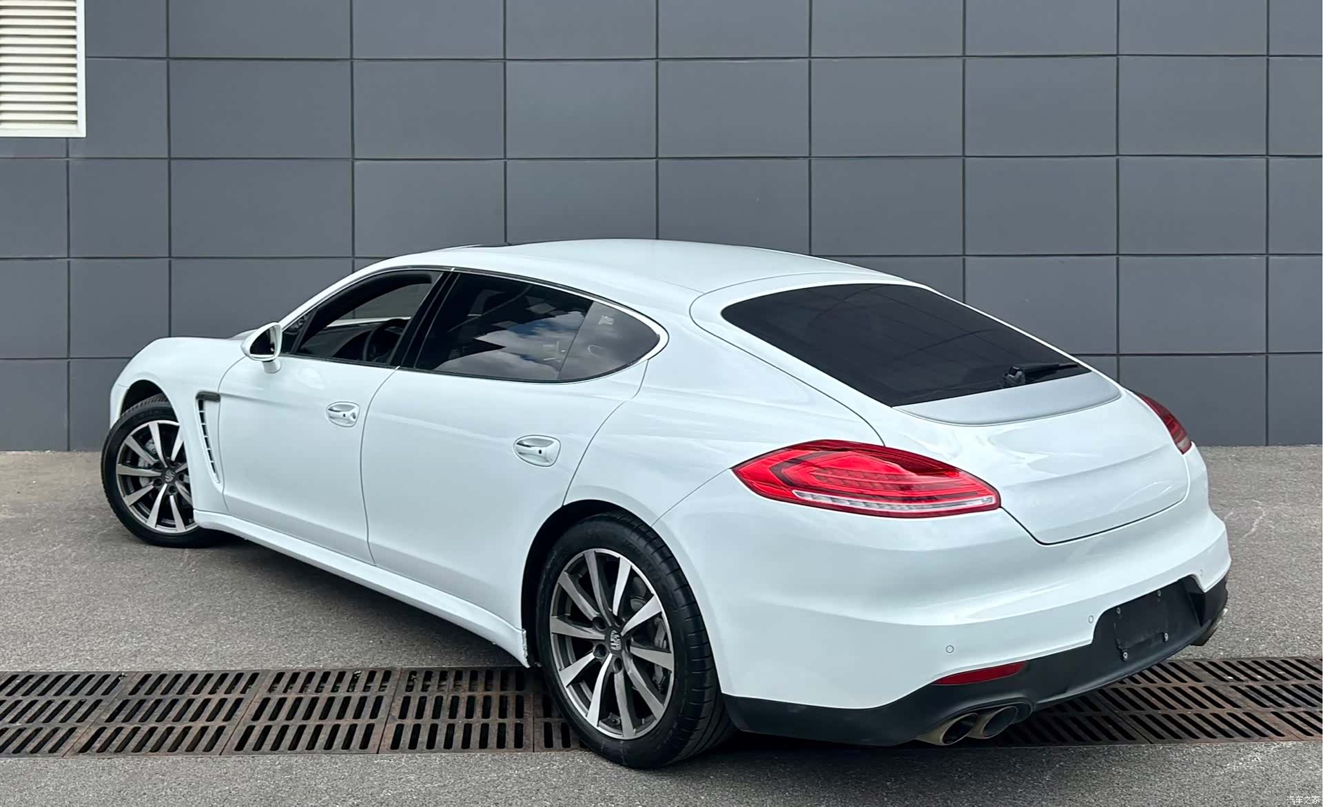 Porsche Panamera, 2016 7