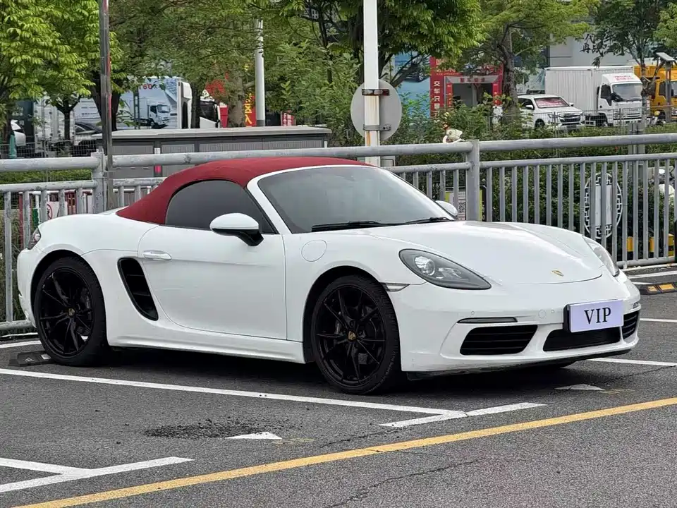 Porsche 718