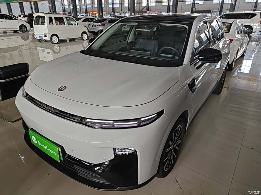 Leapmotor B10, 2025 1