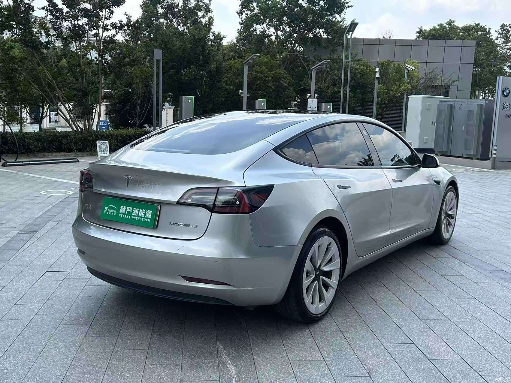 Tesla Model 3, 2023 10