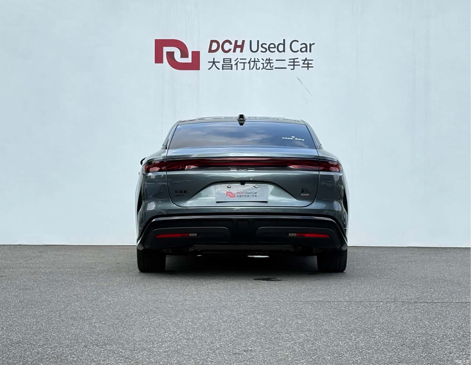 BYD Han, 2025 все фото