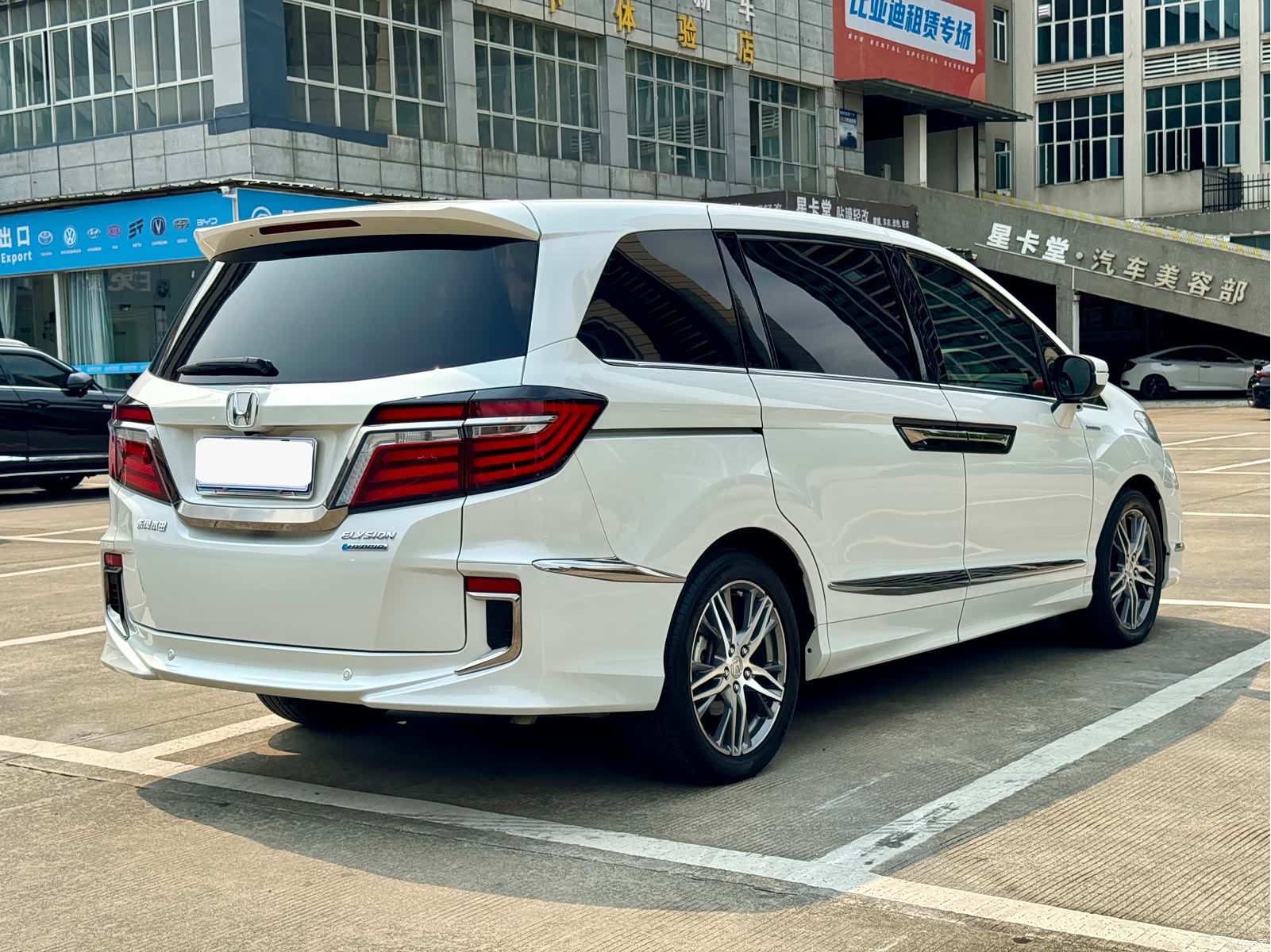Honda Elysion, 2020 4
