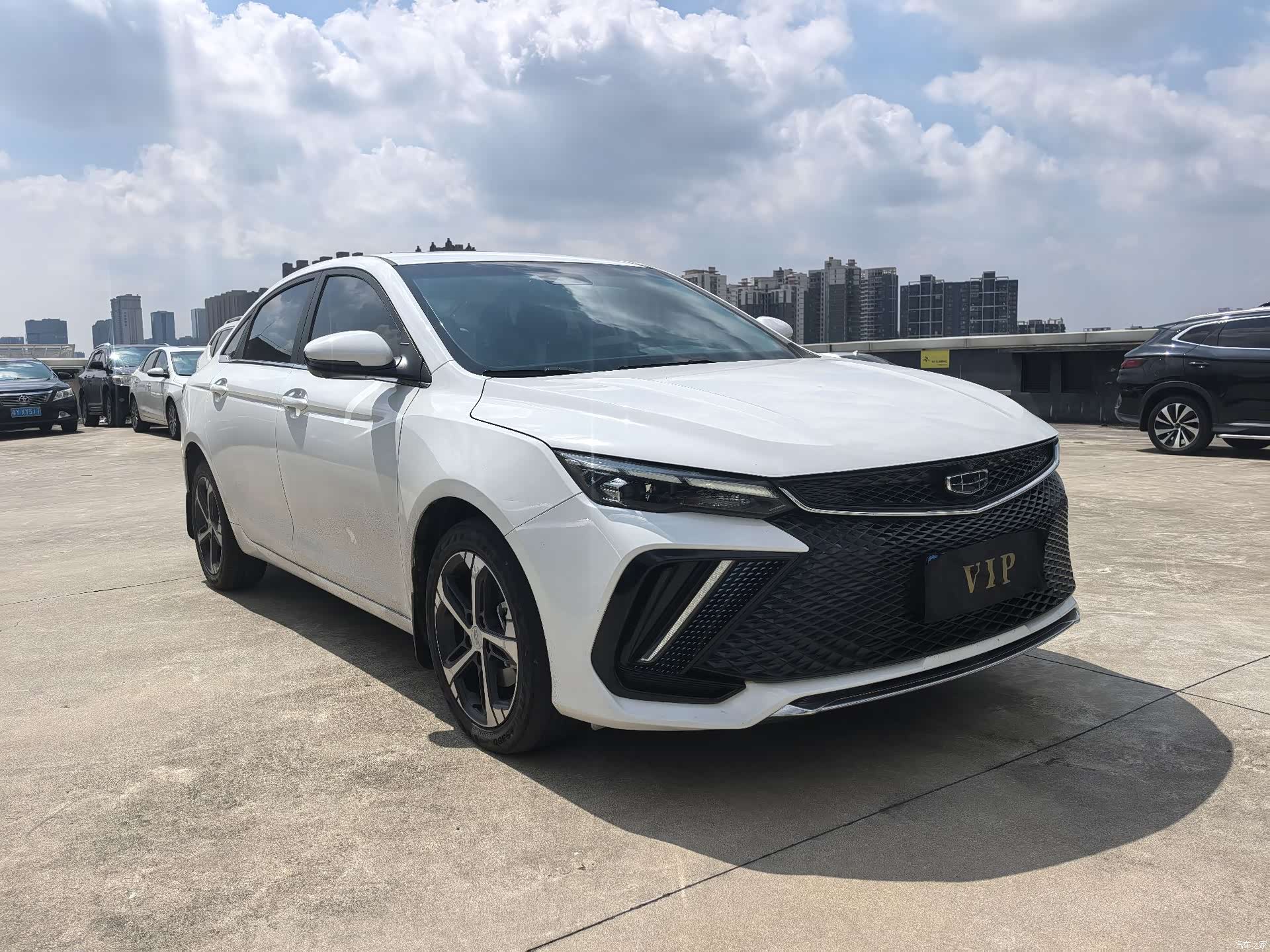 Geely Emgrand, 2022 2
