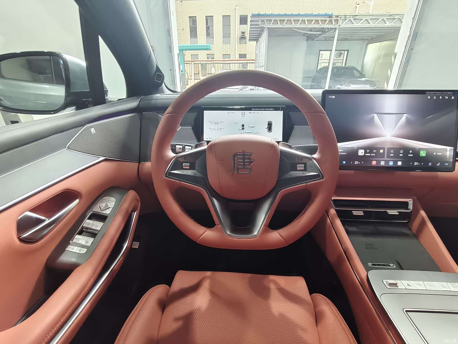 BYD Tang, 2025 14