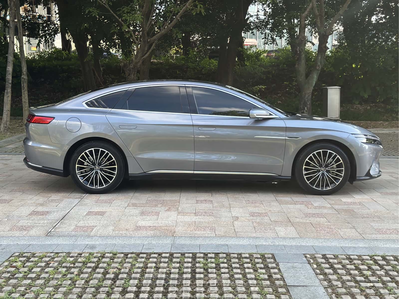 BYD Han, 2022 7