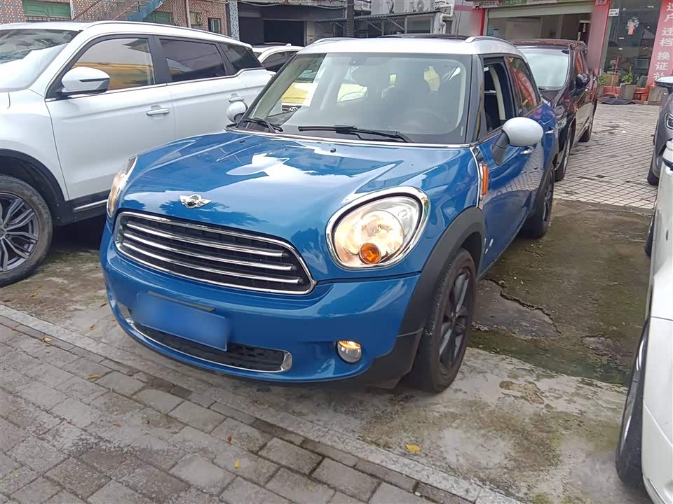 MINI COUNTRYMAN