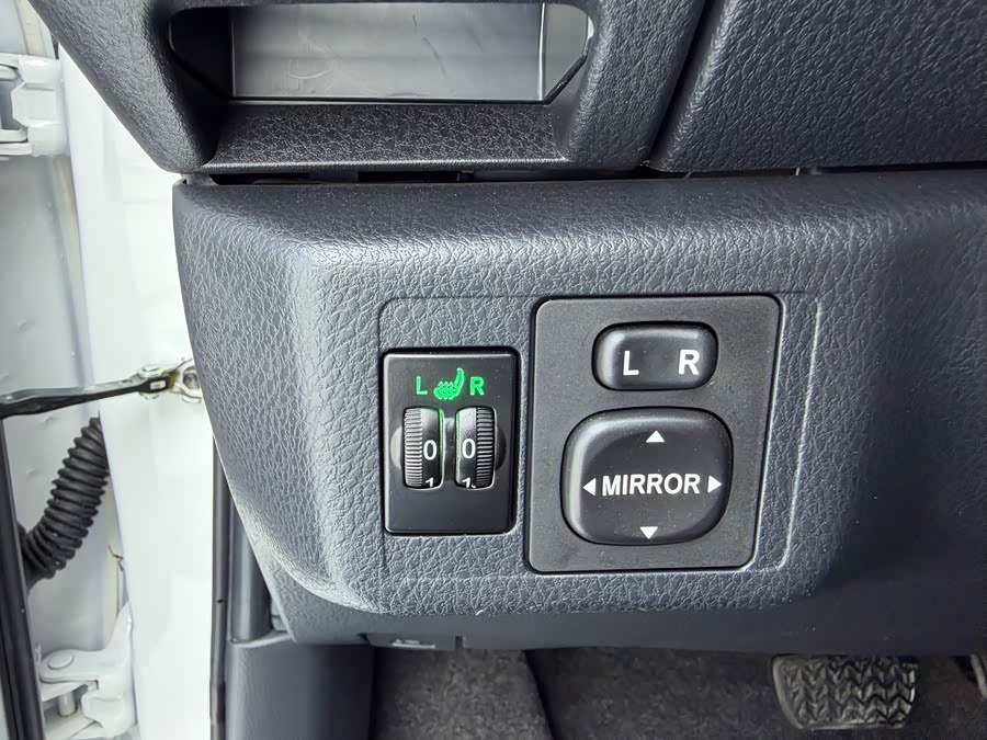Toyota YARiS L 2022, фото 11