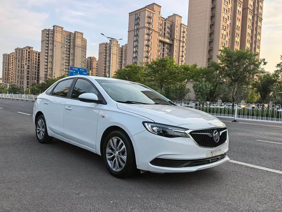 Buick Inslight 2023, фото 2
