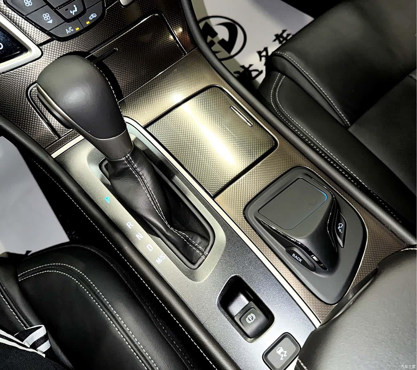 Buick LaCrosse, 2014 11