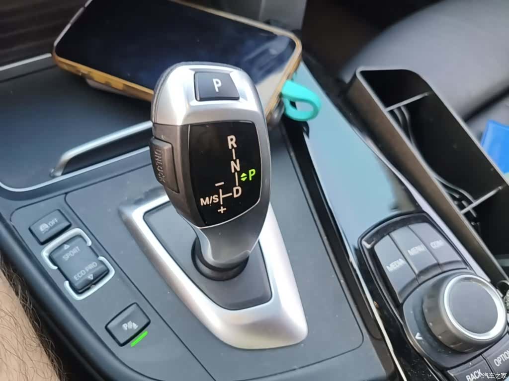 BMW 3 Series, 2018 14