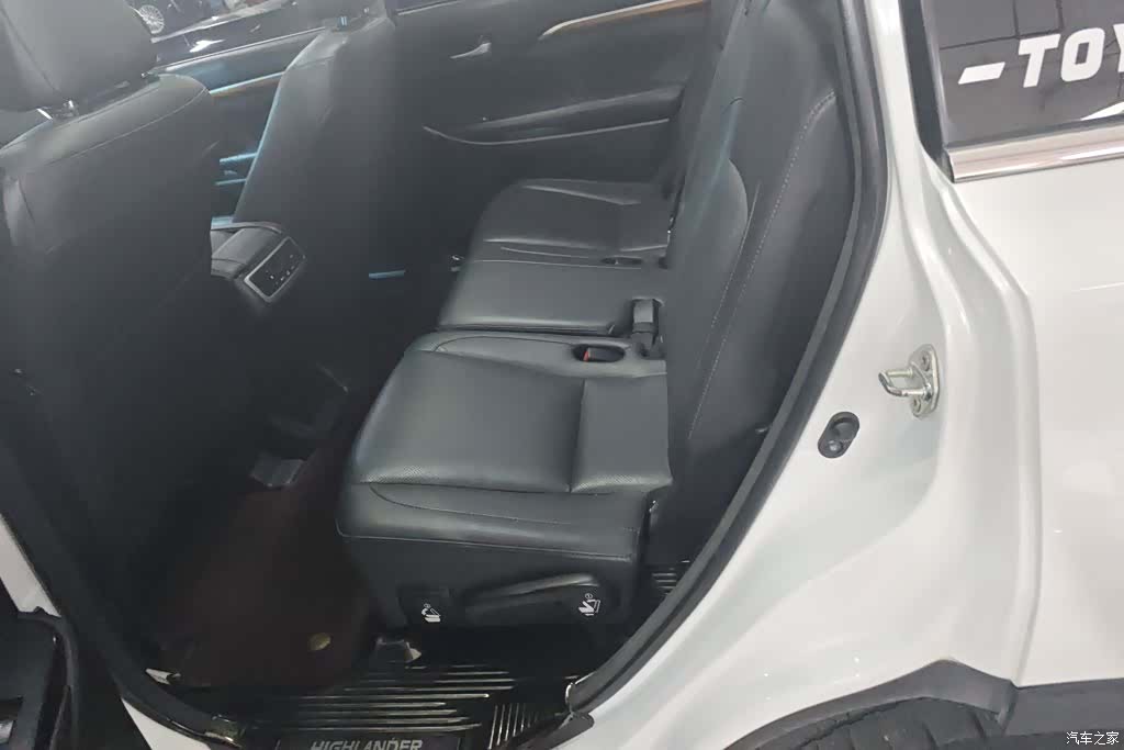 Toyota Highlander, 2019 10