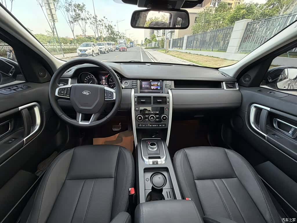 Land Rover Discovery, 2016 15