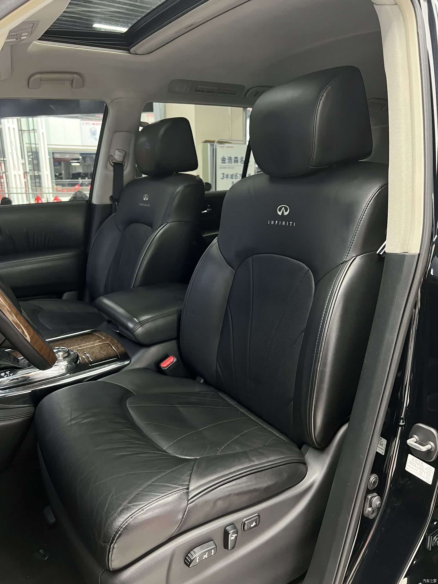 Infiniti QX56, 2014 19