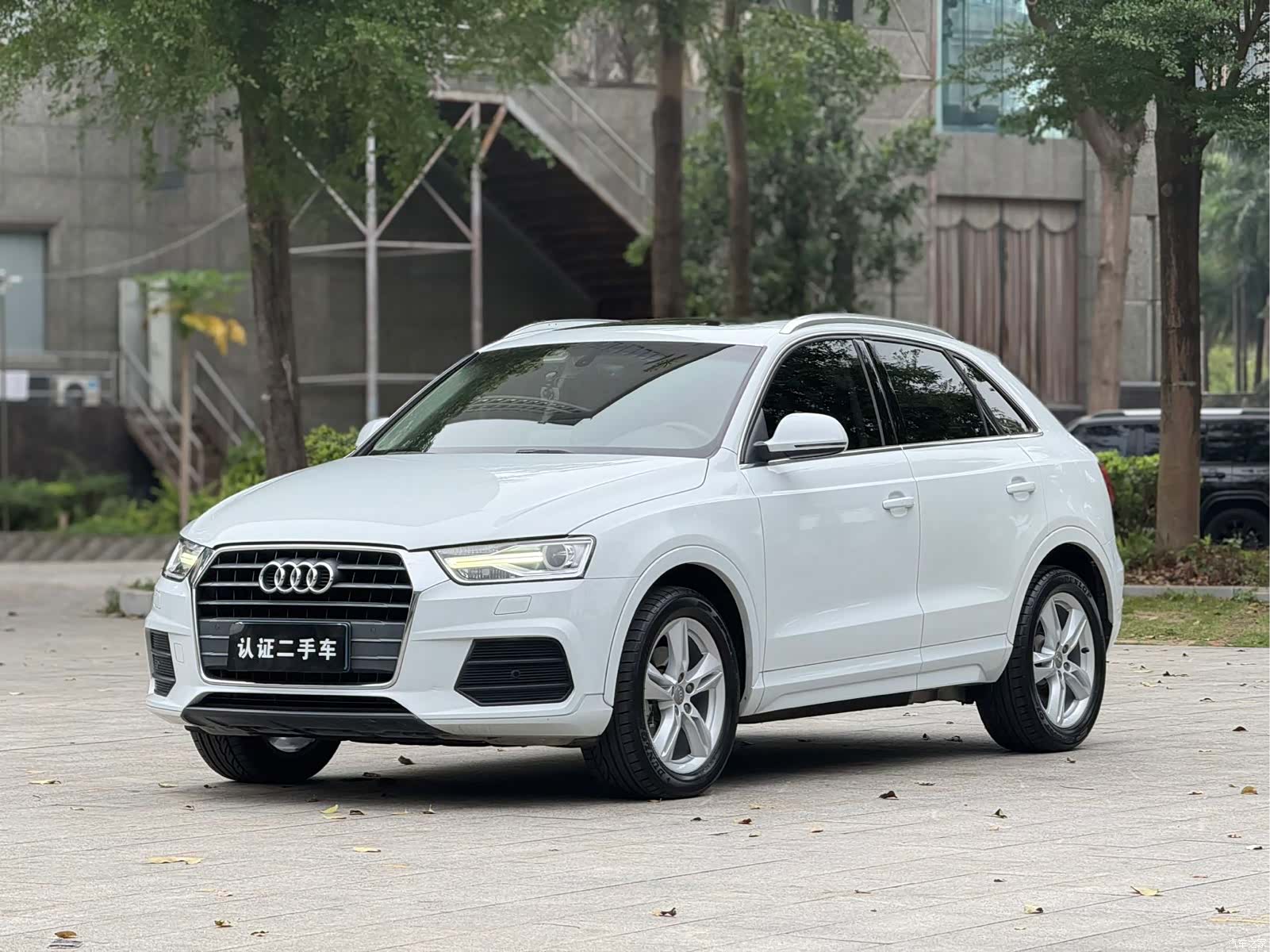 Audi Q3, 2016 1