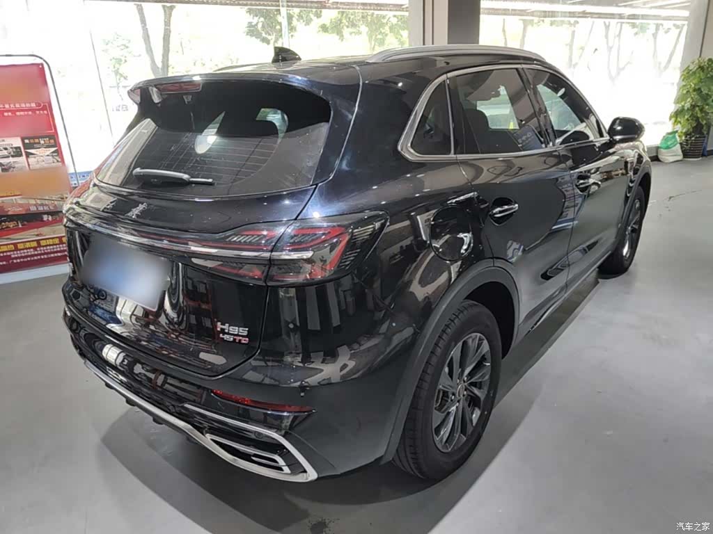 Hongqi HS5, 2025 7