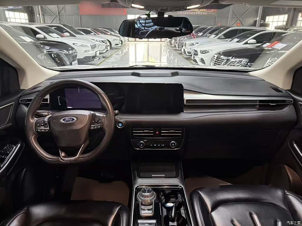 Ford Edge, 2021 13