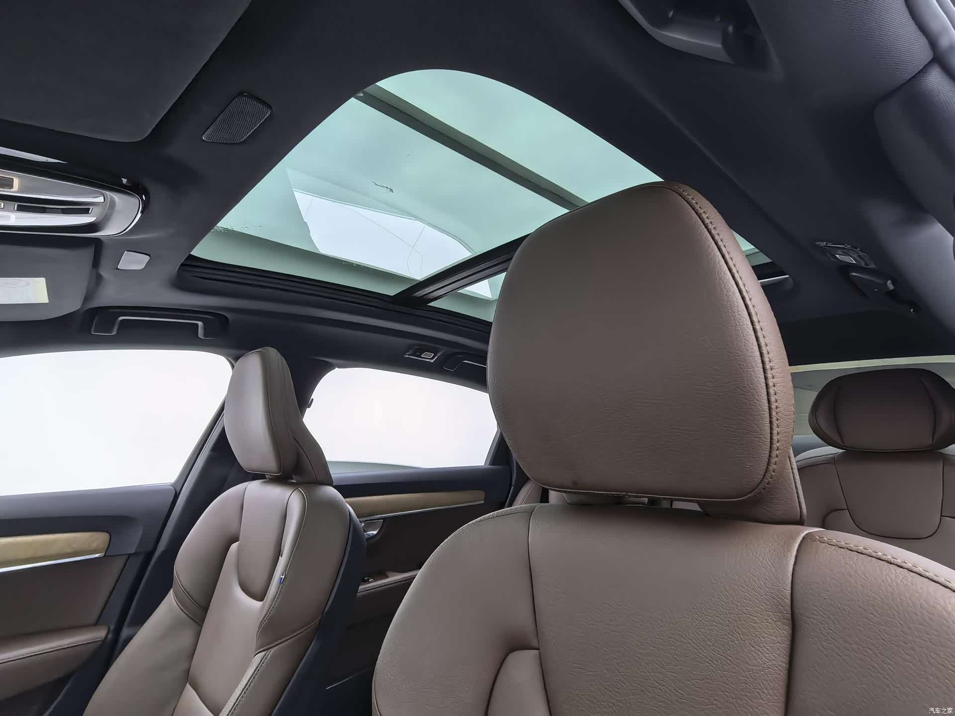 Volvo S90, 2024 23