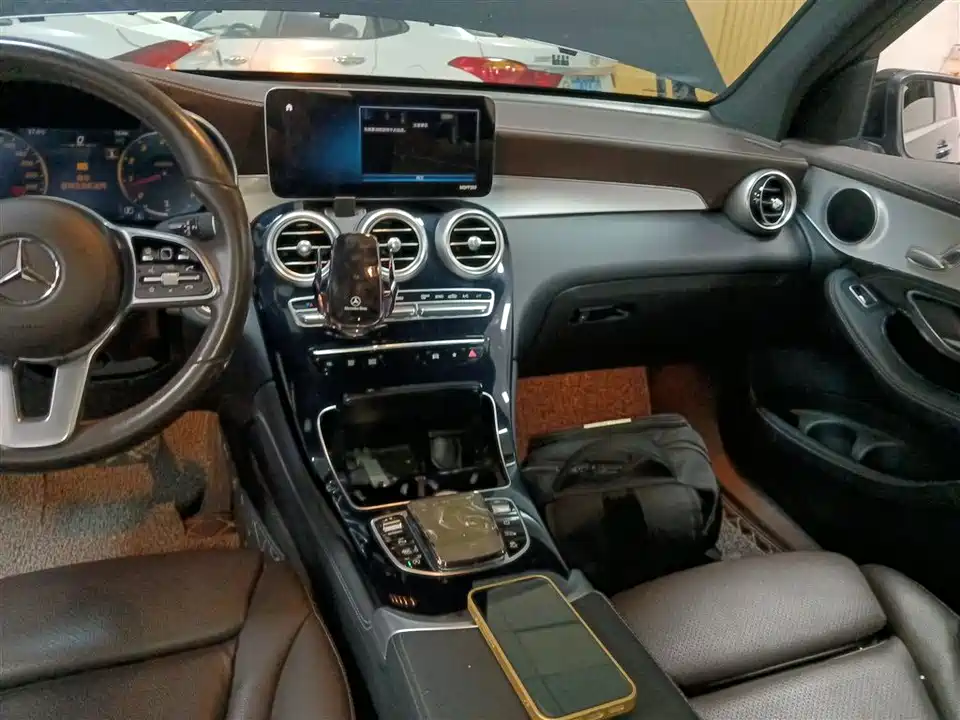 Mercedes-Benz GLC Mercedes-Benz GLC
