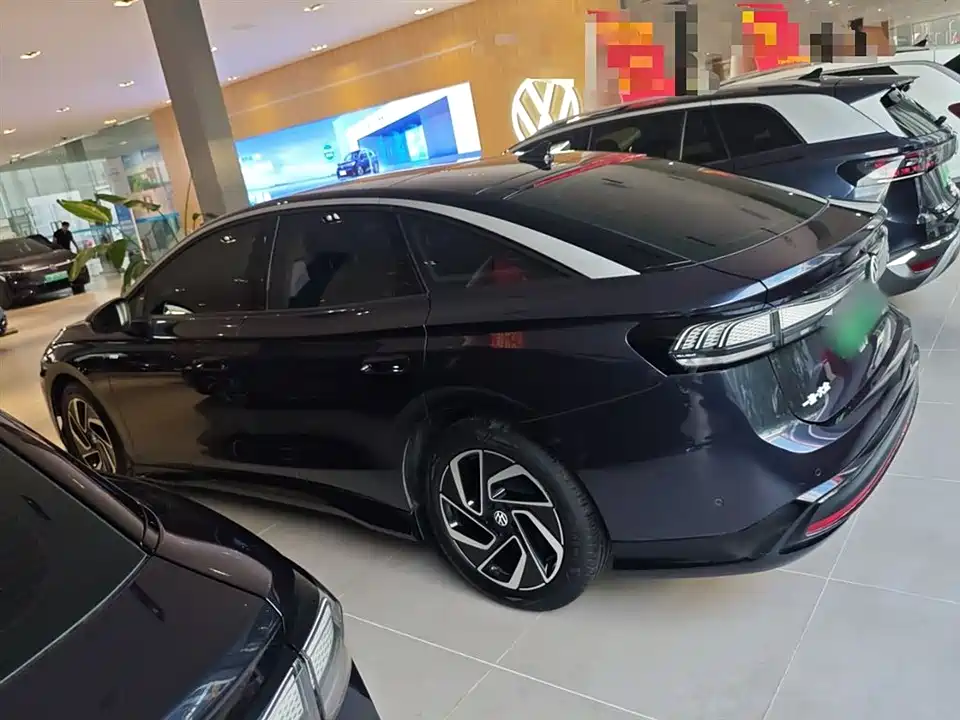 Volkswagen ID.7 VIZZION