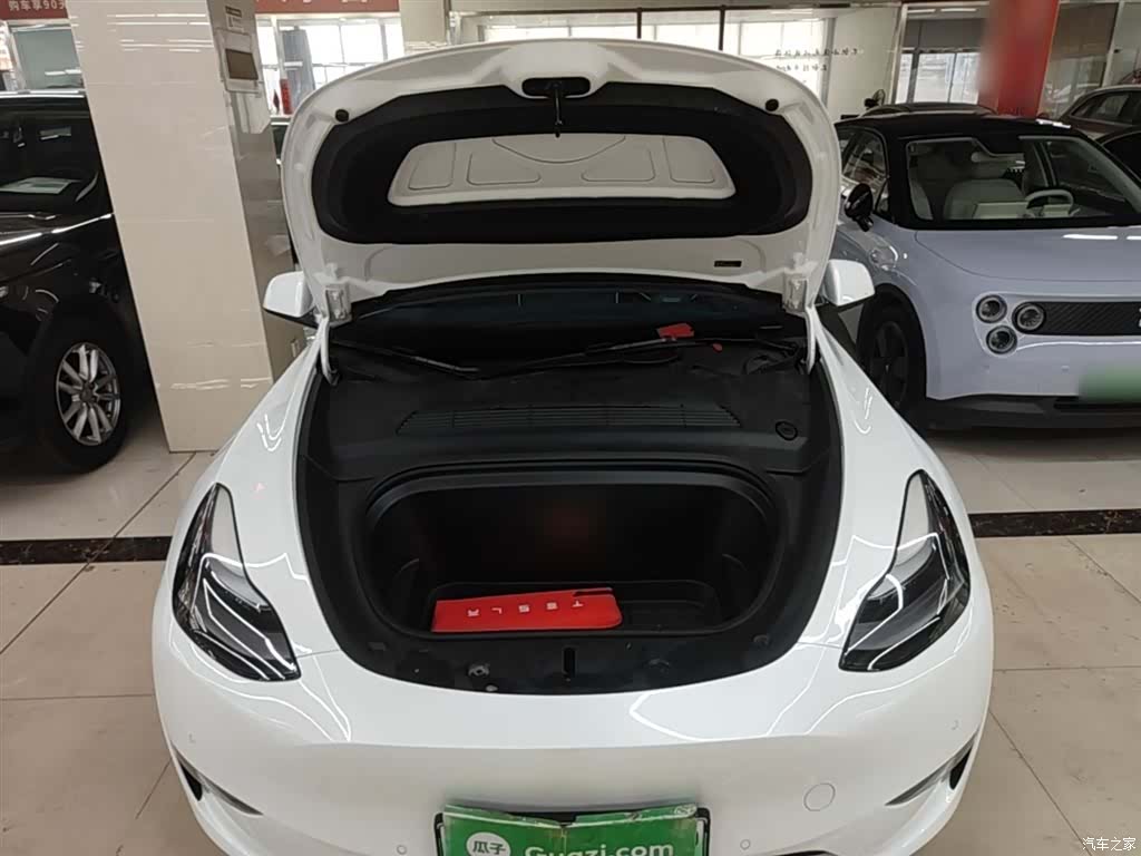 Tesla Model Y, 2022 20