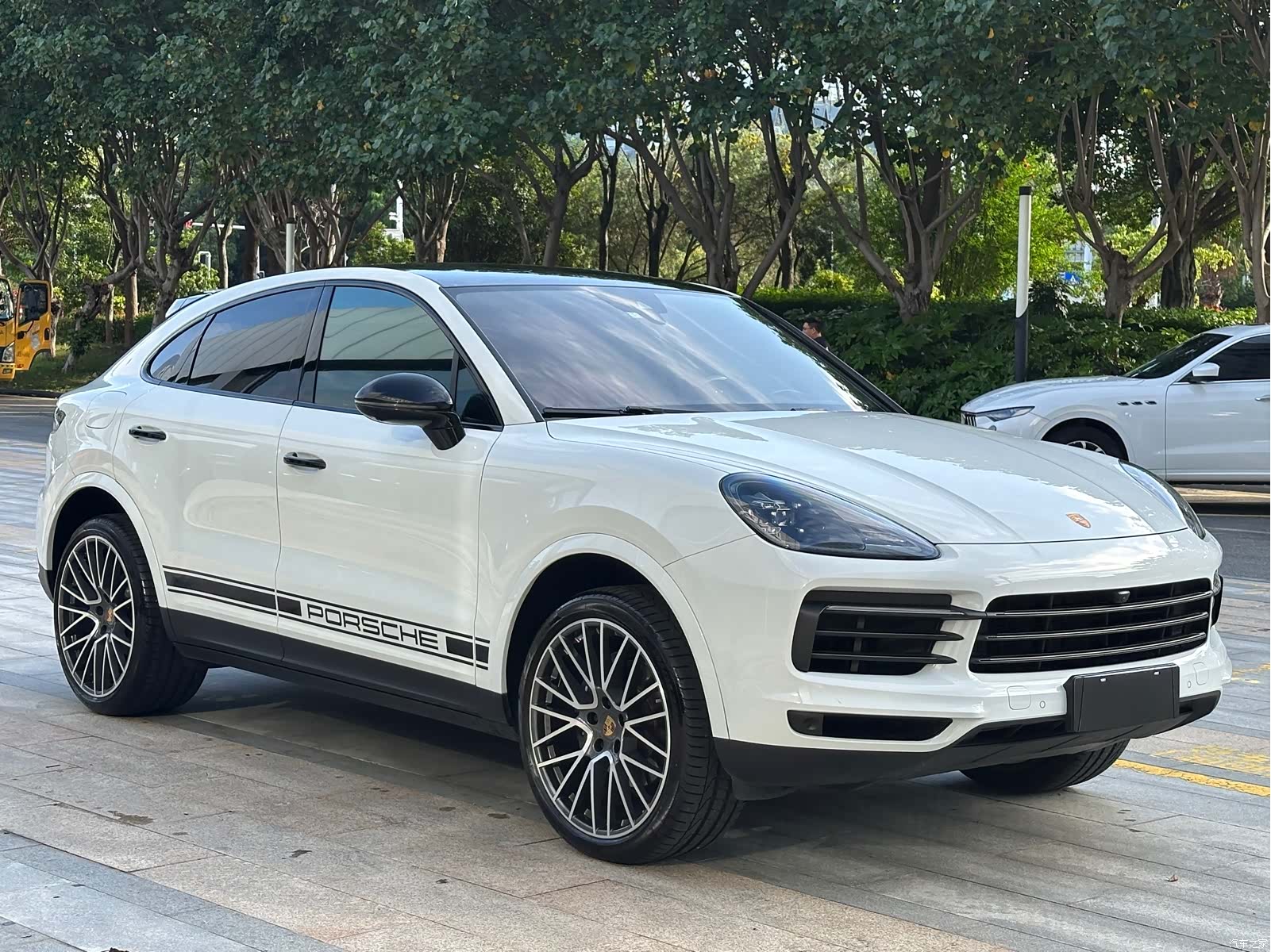 Porsche Cayenne, 2023 3