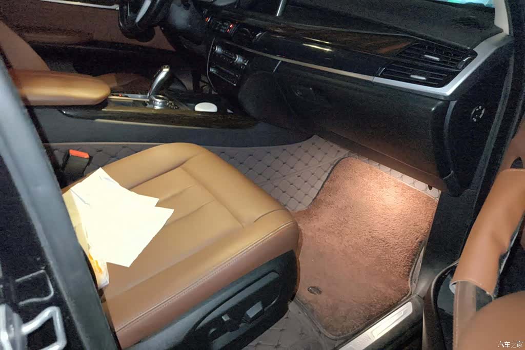 BMW X5, 2014 8